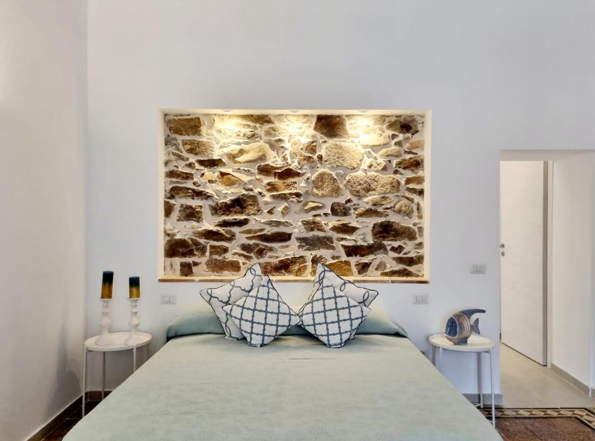 Ferienwohnung Stazzo San Teodoro La Quercia Piscina Condivisa Exterior foto