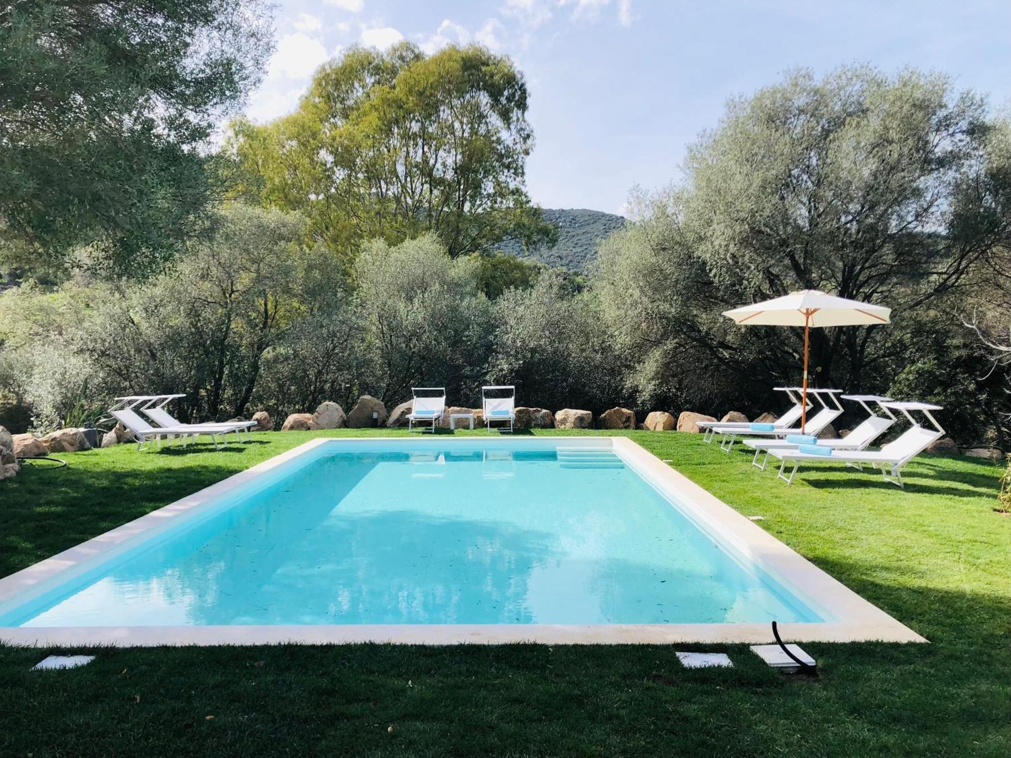 Ferienwohnung Stazzo San Teodoro La Quercia Piscina Condivisa Exterior foto